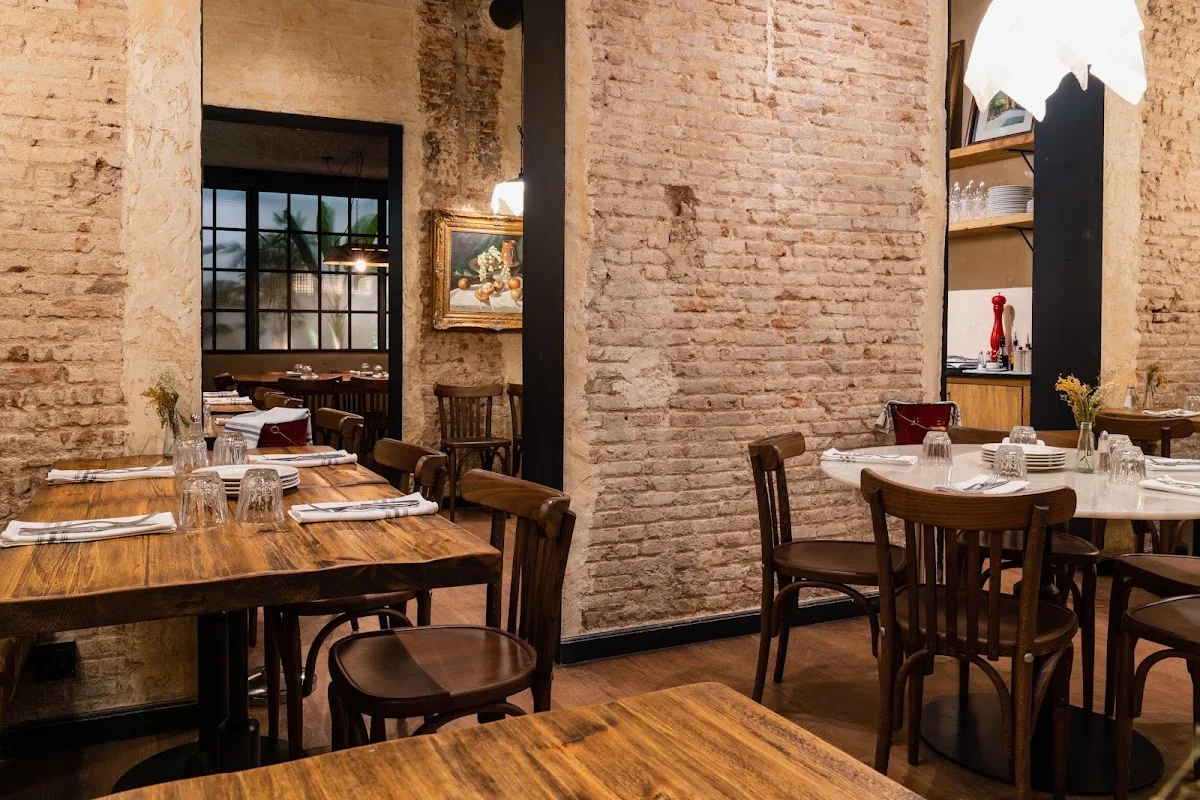 Bronzo, bar e cucina (Eixample)
