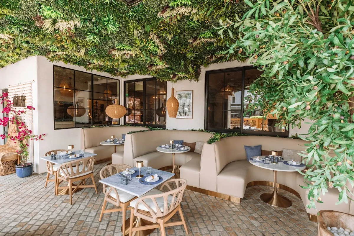 Azur Beverly Hills