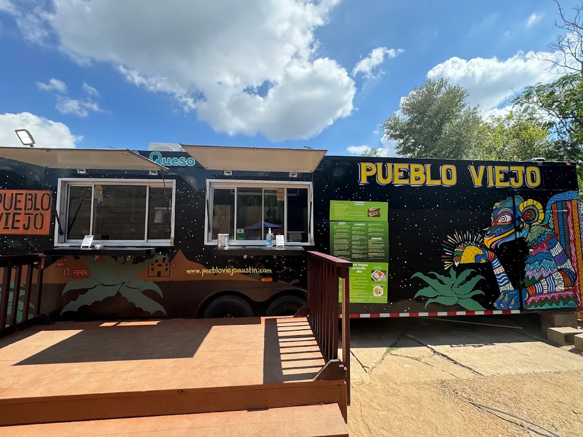 Pueblo Viejo St. Elmo