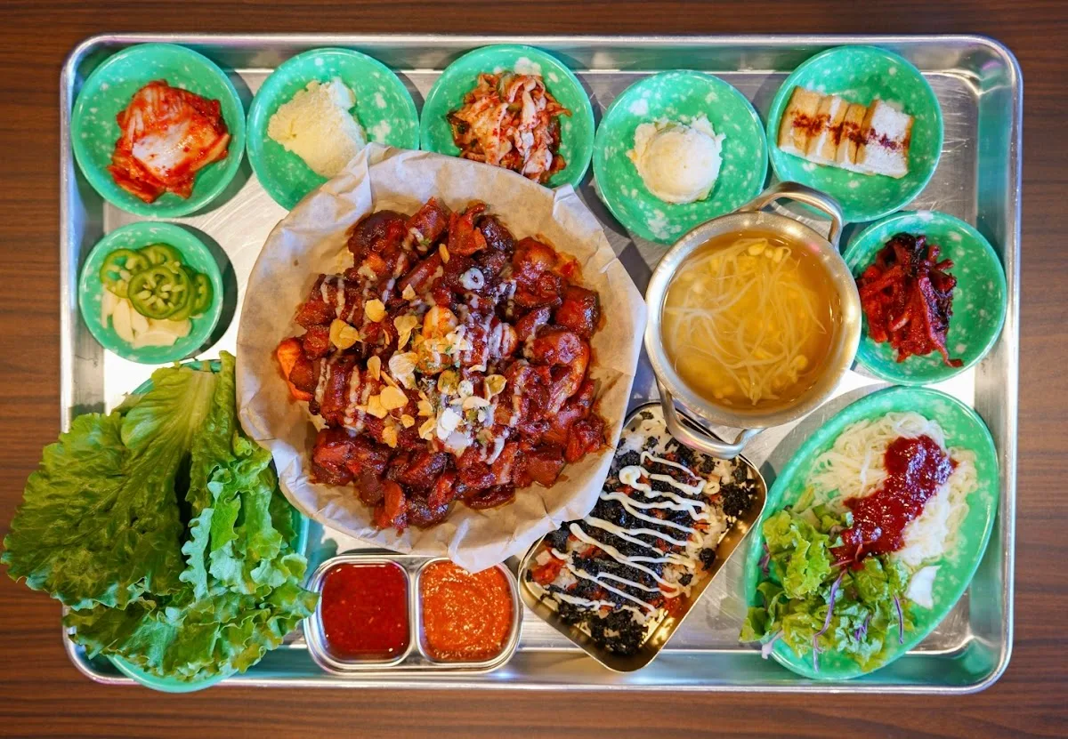 PINK PIG JOKBAL 핑크피그 족발