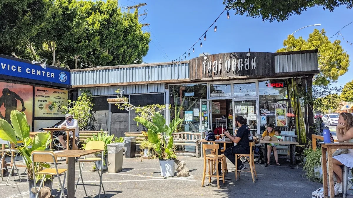 Urth Caffe Santa Monica