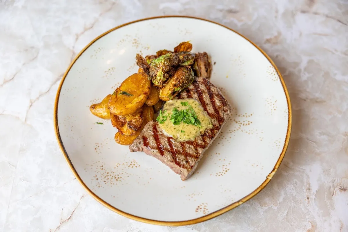 Cedro Scratch Italian & Wine Bar