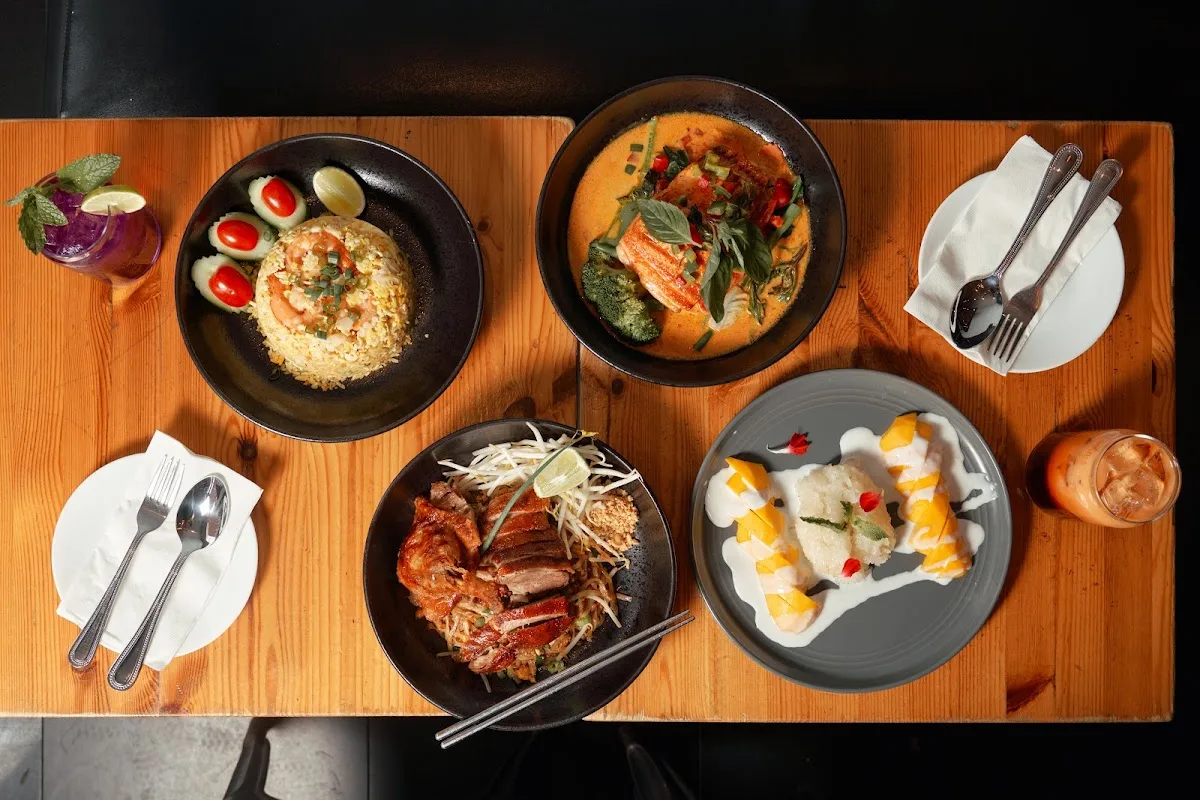Pad Thai Noodle Lounge