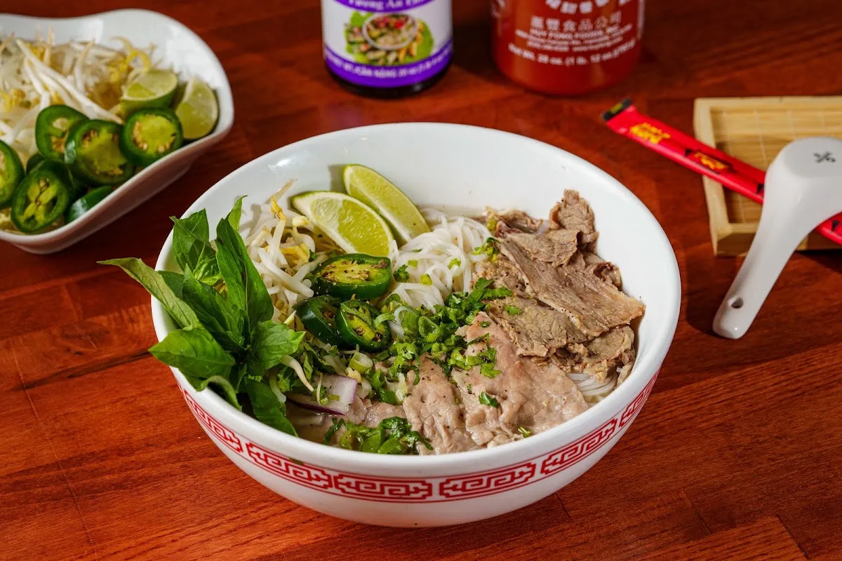New York Pho House - Halal