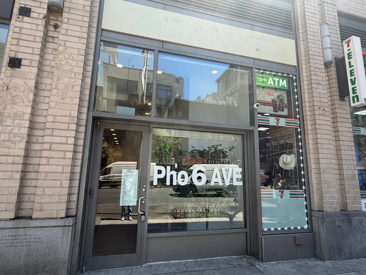 Pho 6 ave