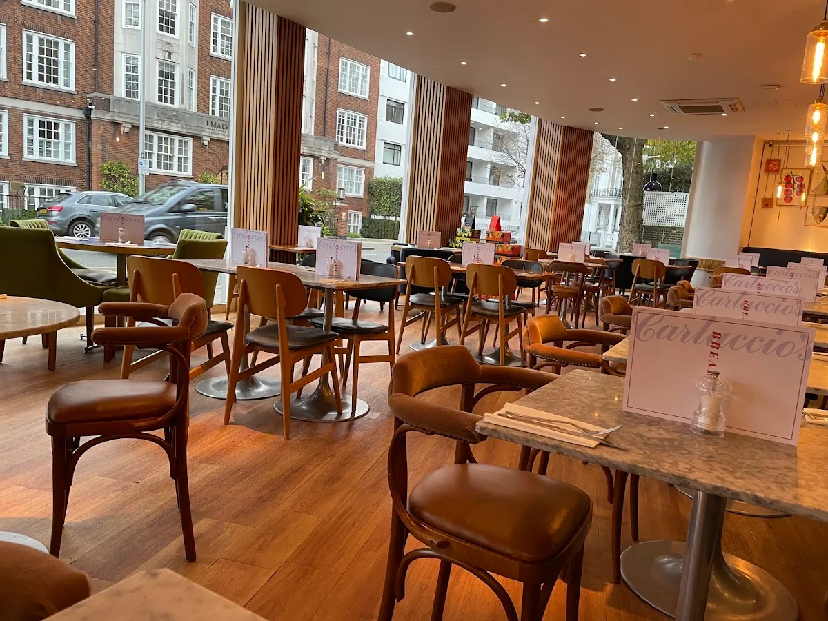 Carluccio's