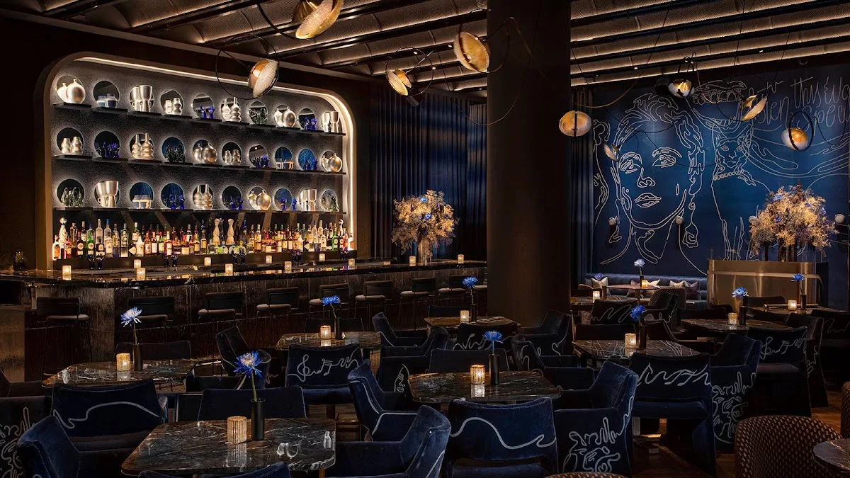 Silver Lining Lounge