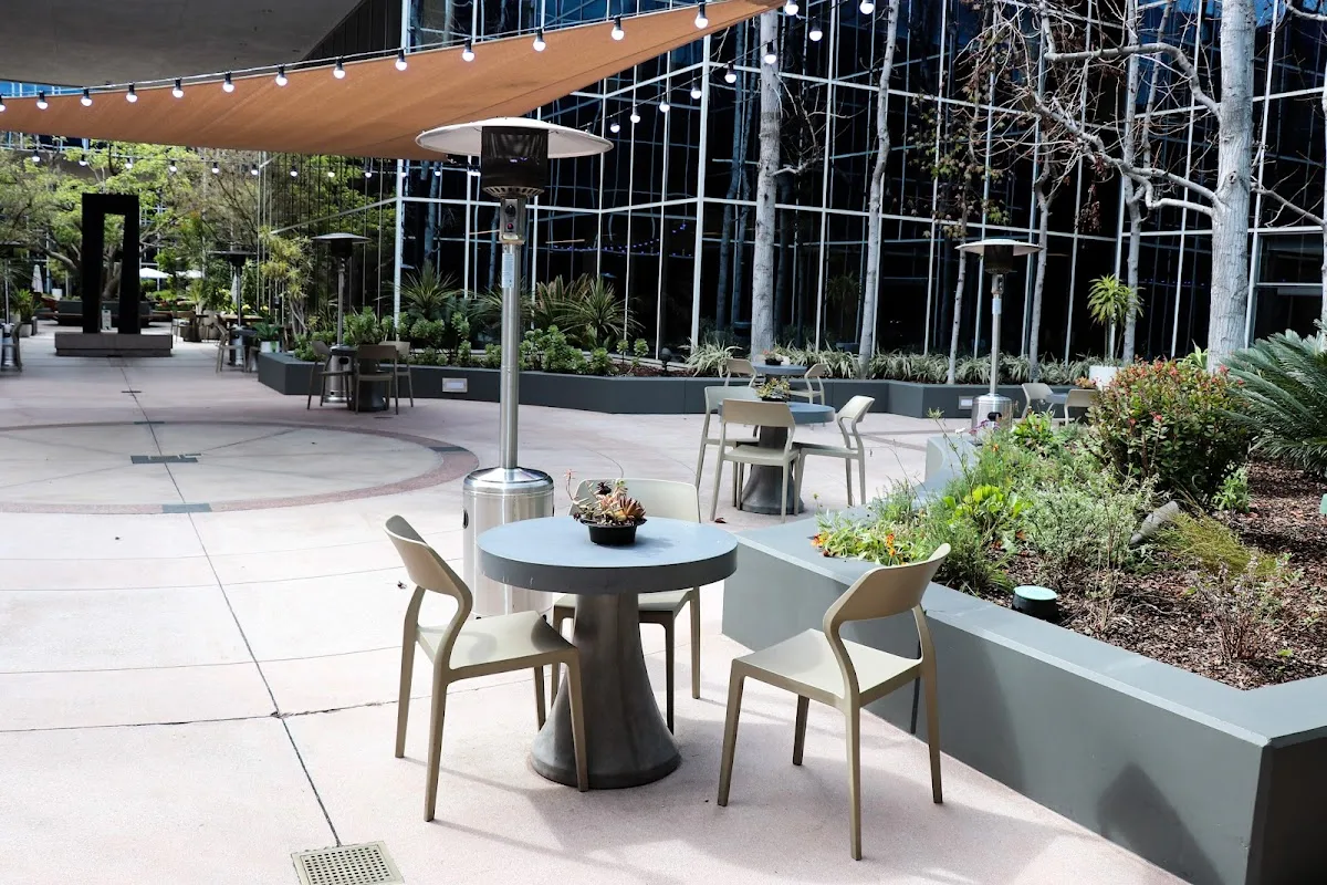 Cafe Ruisseau