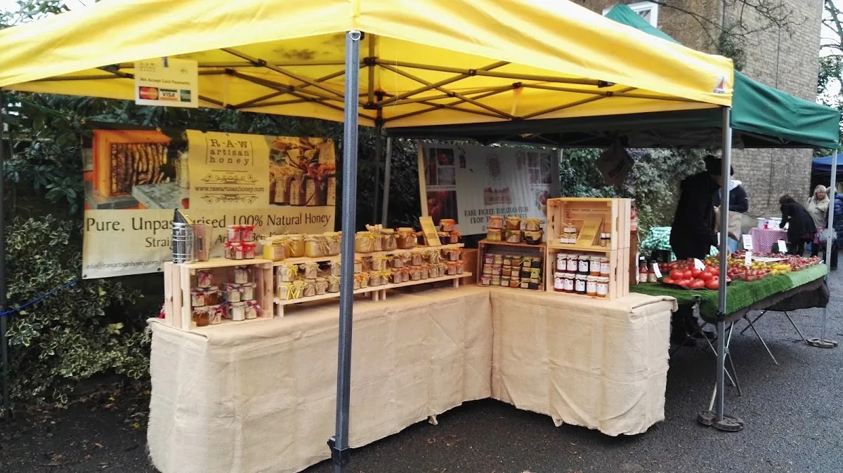 Barnes Farmers Market