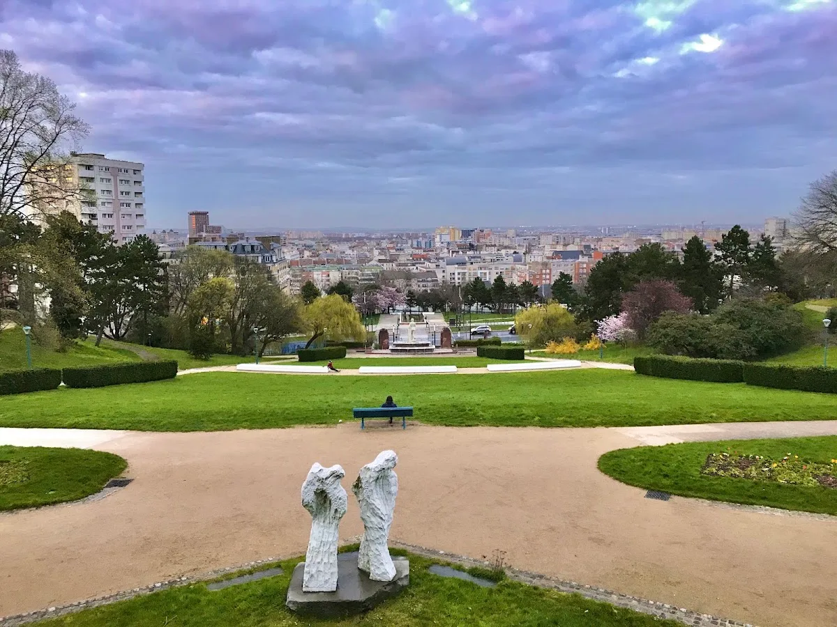Parc de la Butte-du-Chapeau-Rouge