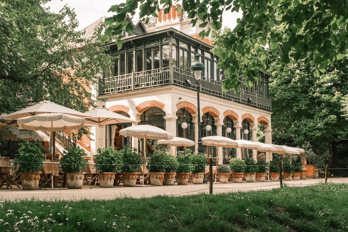 Ora Farmhouse - Pavillon du Lac