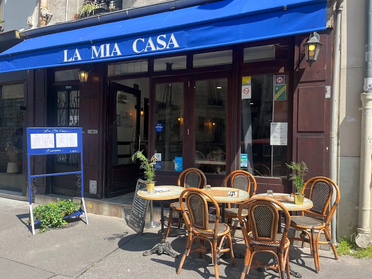 La Petite Place Paris 12