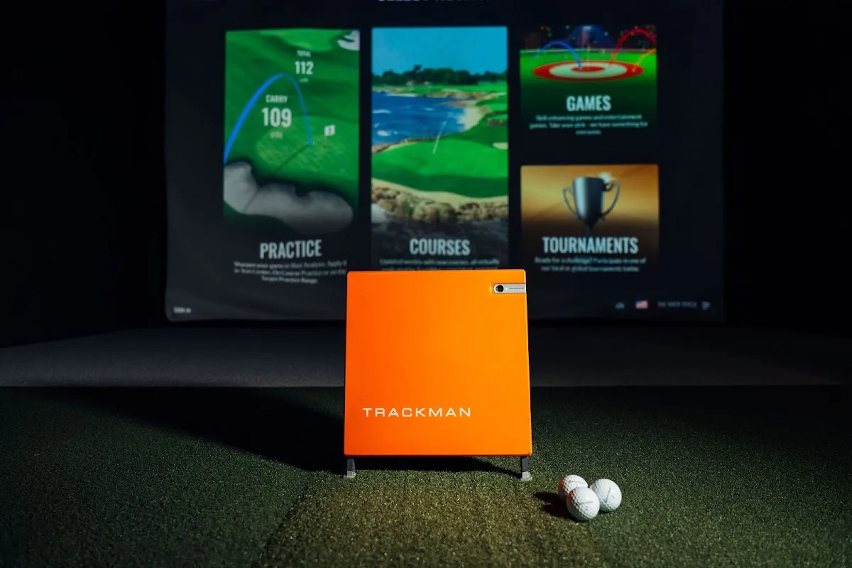 The Hack Shack - Indoor Golf