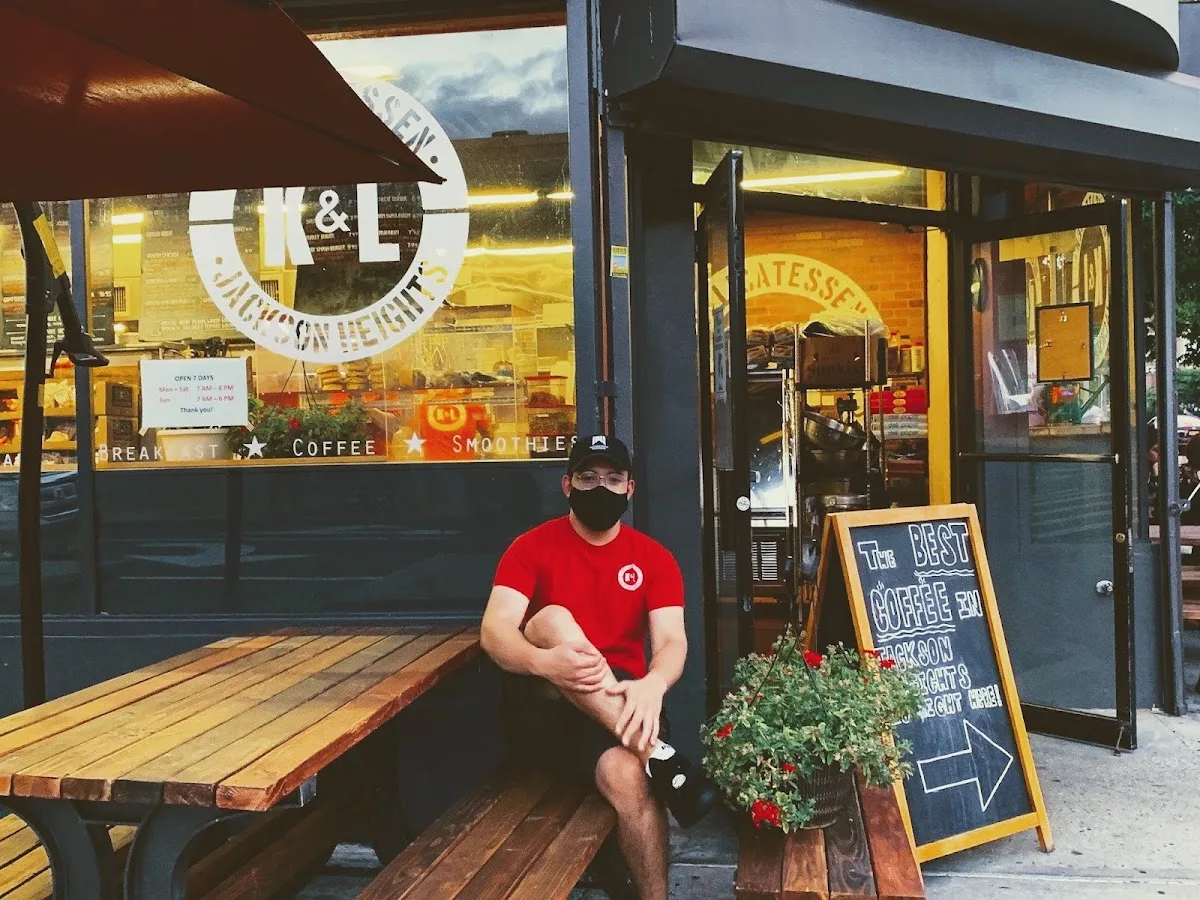 K & L Delicatessen