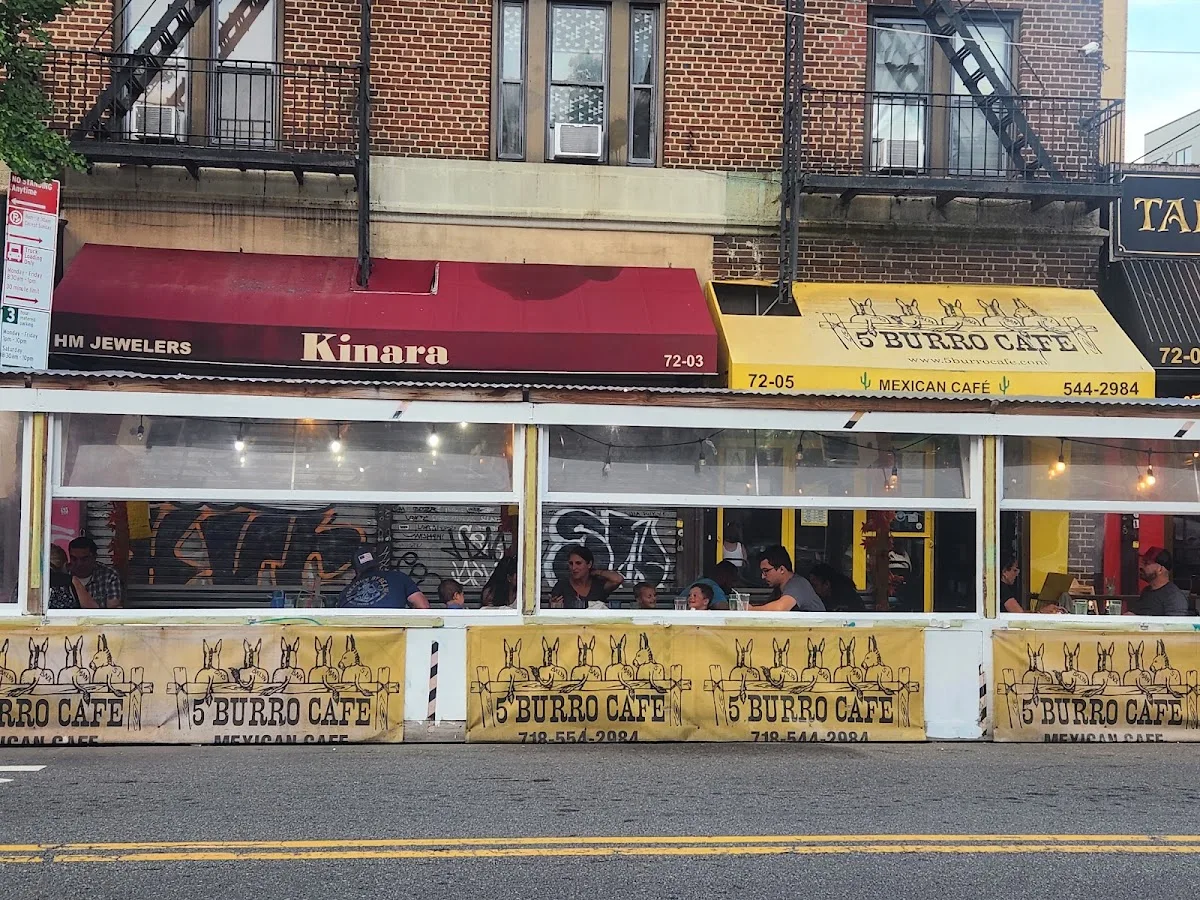5 Burro Cafe