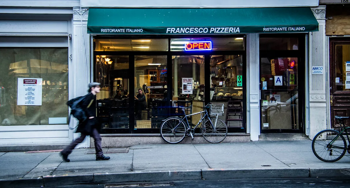 Francesco's Pizza