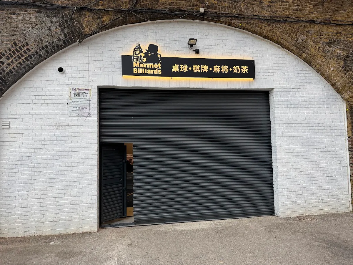 Marmot Billiards Vauxhall