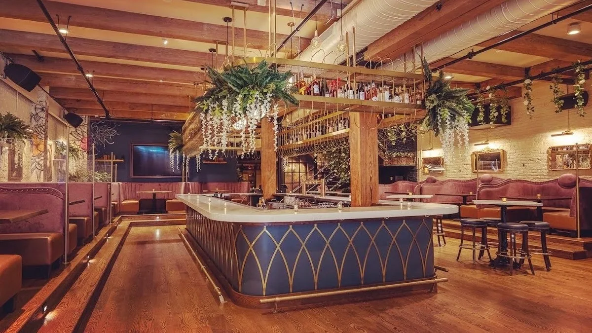 Hubbard Inn