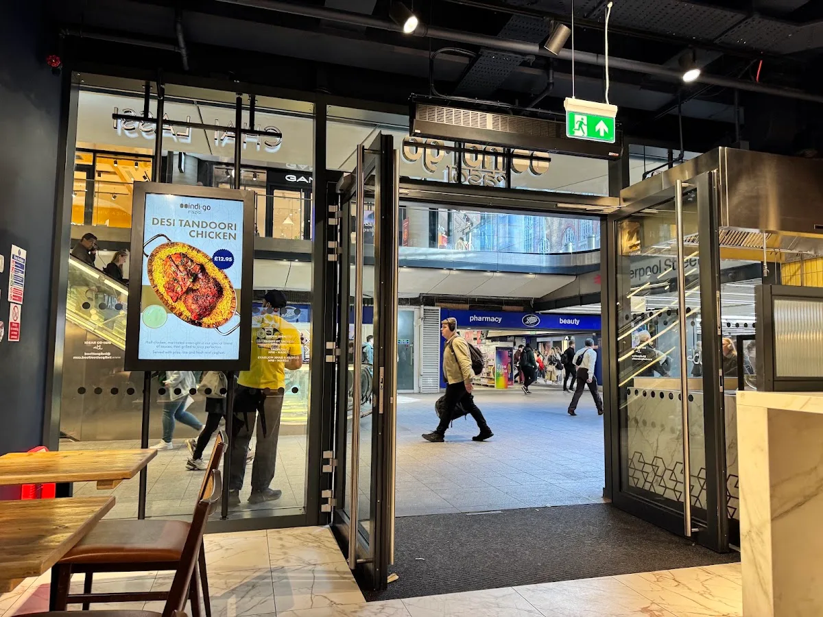 Nando's Liverpool Street Station