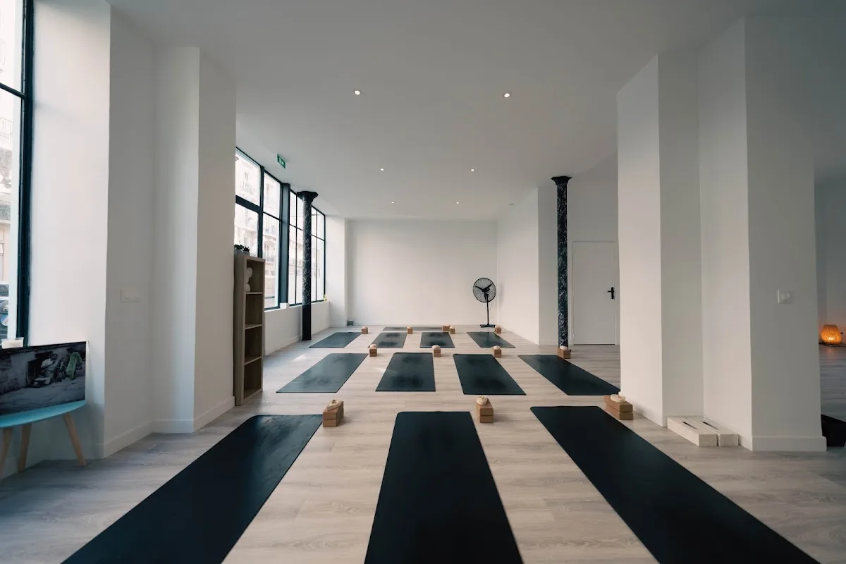 Lomey Yoga Studio