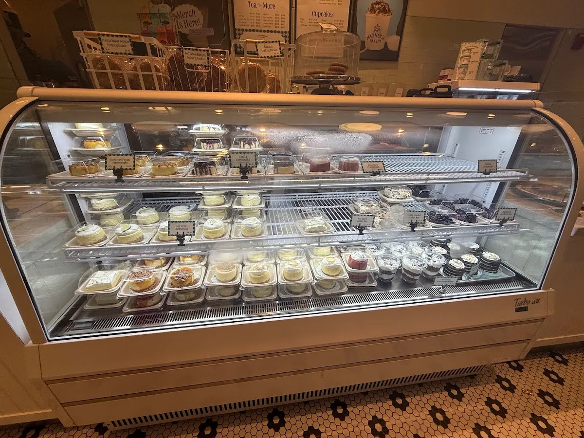 Magnolia Bakery - Moynihan Train Hall