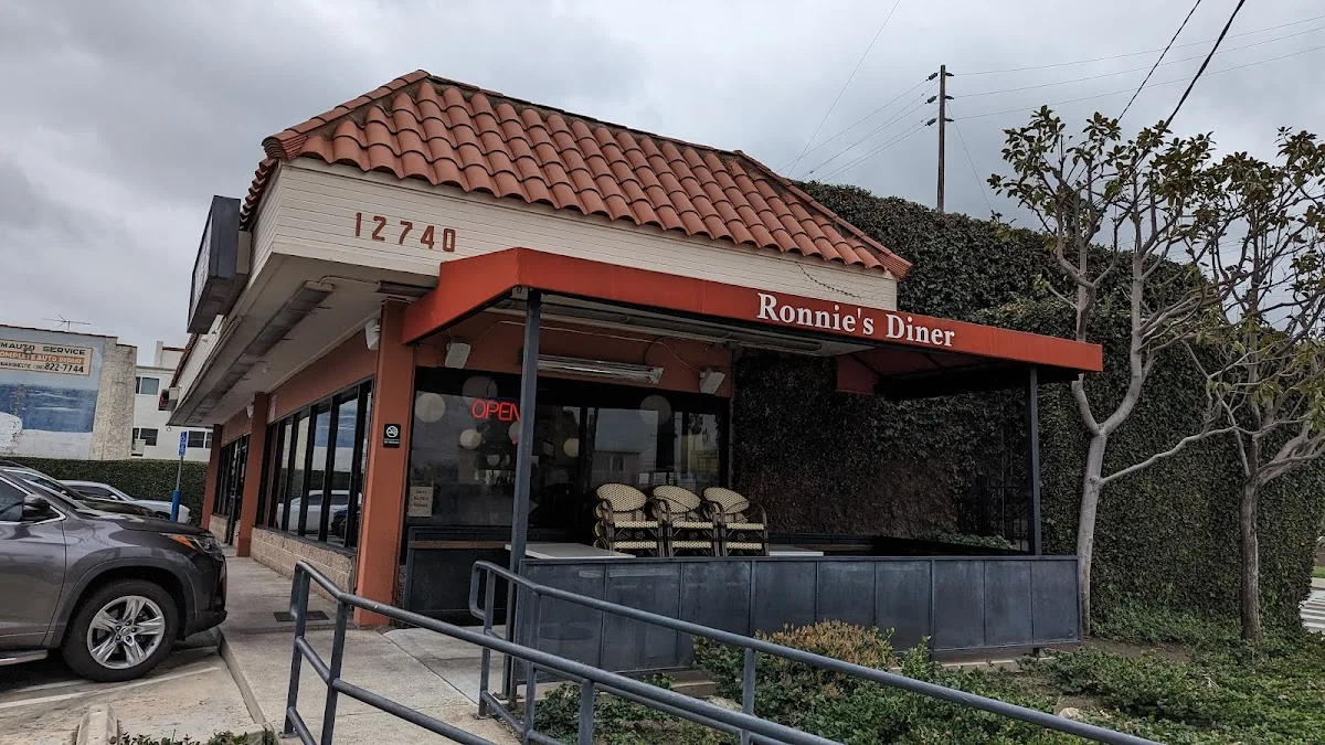 Ronnie's Diner