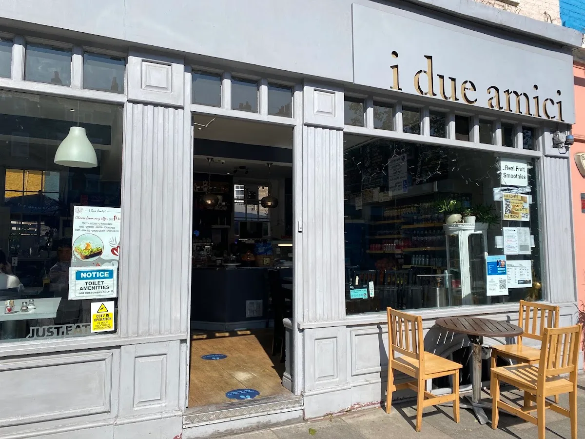I Due Amici Garden Cafe