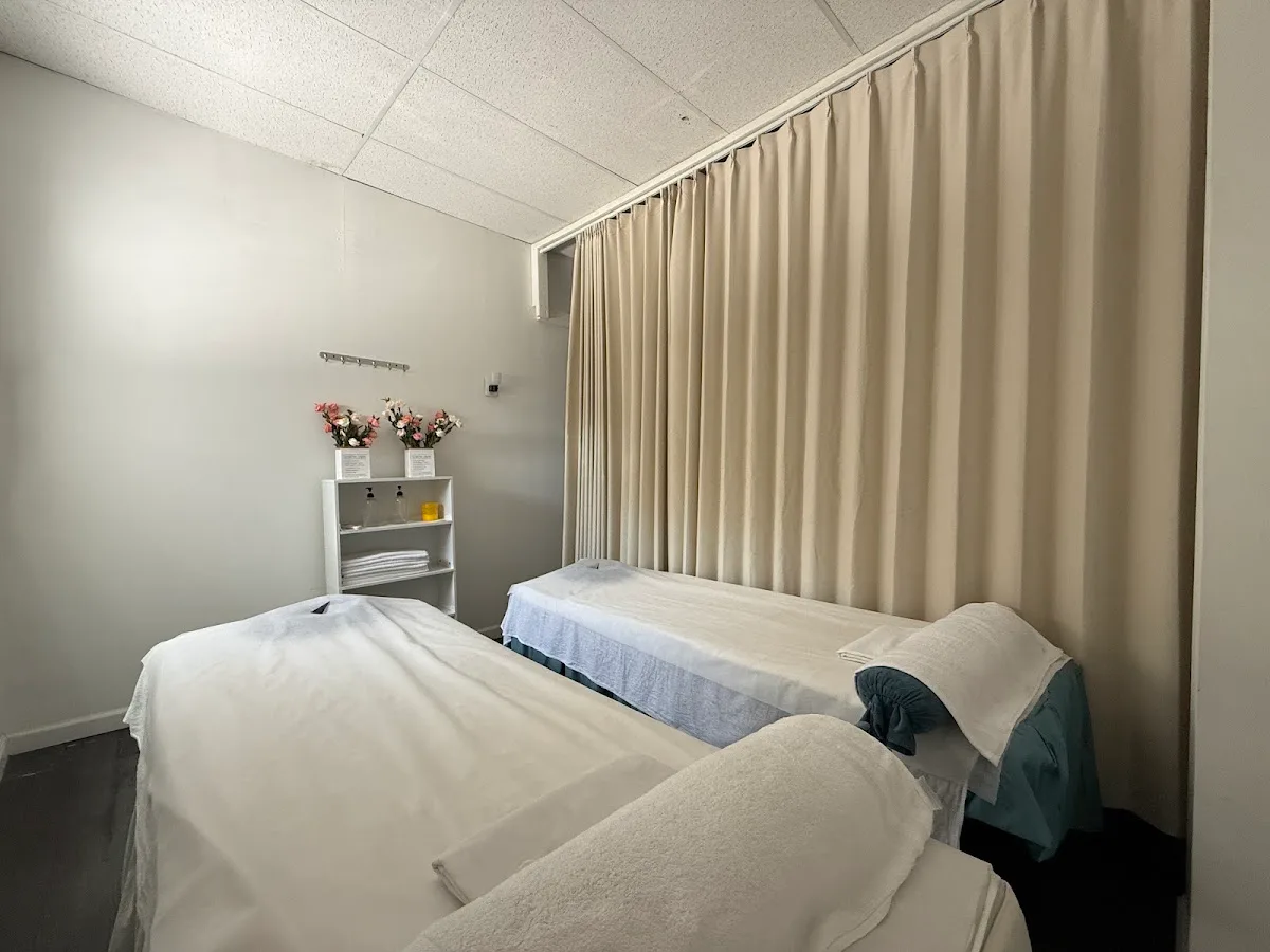 Skyrill Reflexology spa