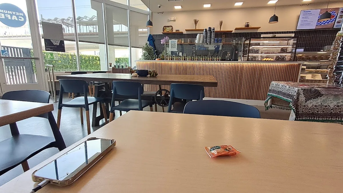 Meymuni Cafe