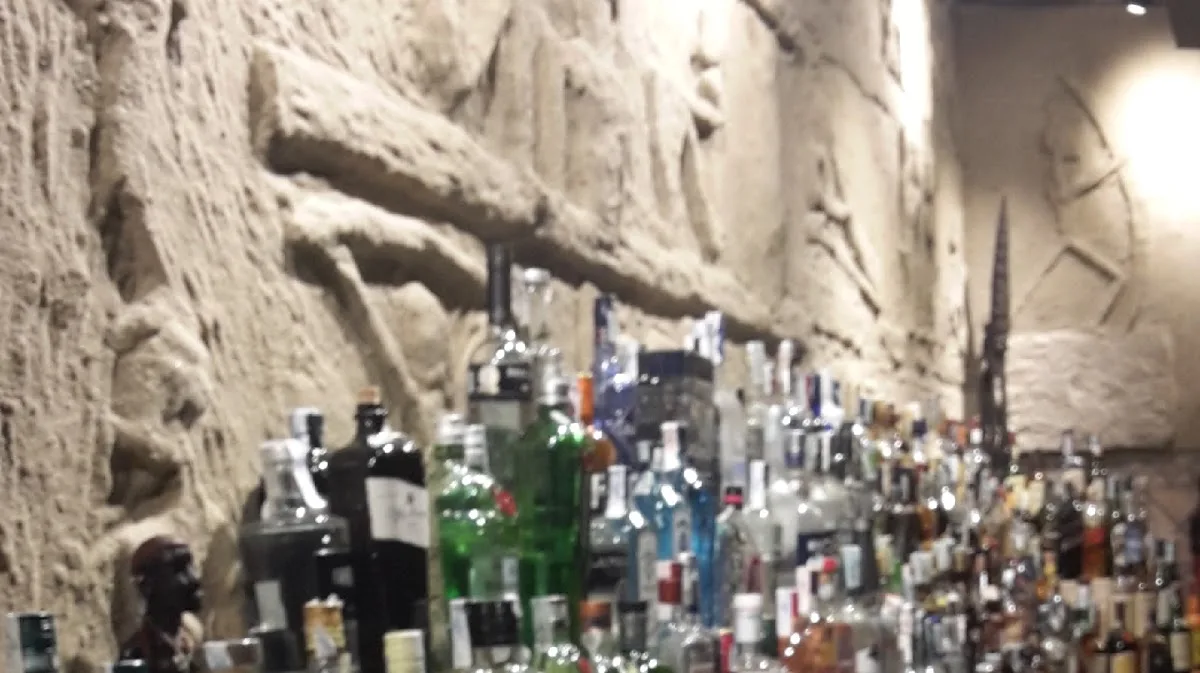 Etniko Cocktail Bar