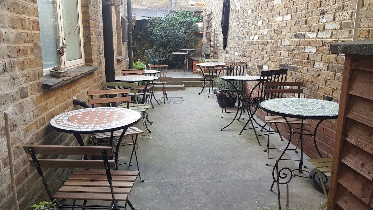 Rustique Cafe