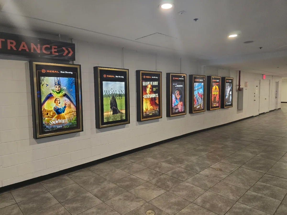 Regal Concourse