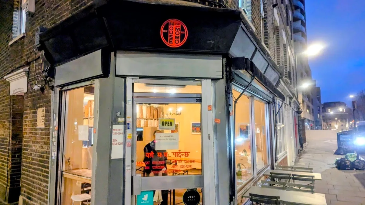 House of MoMo