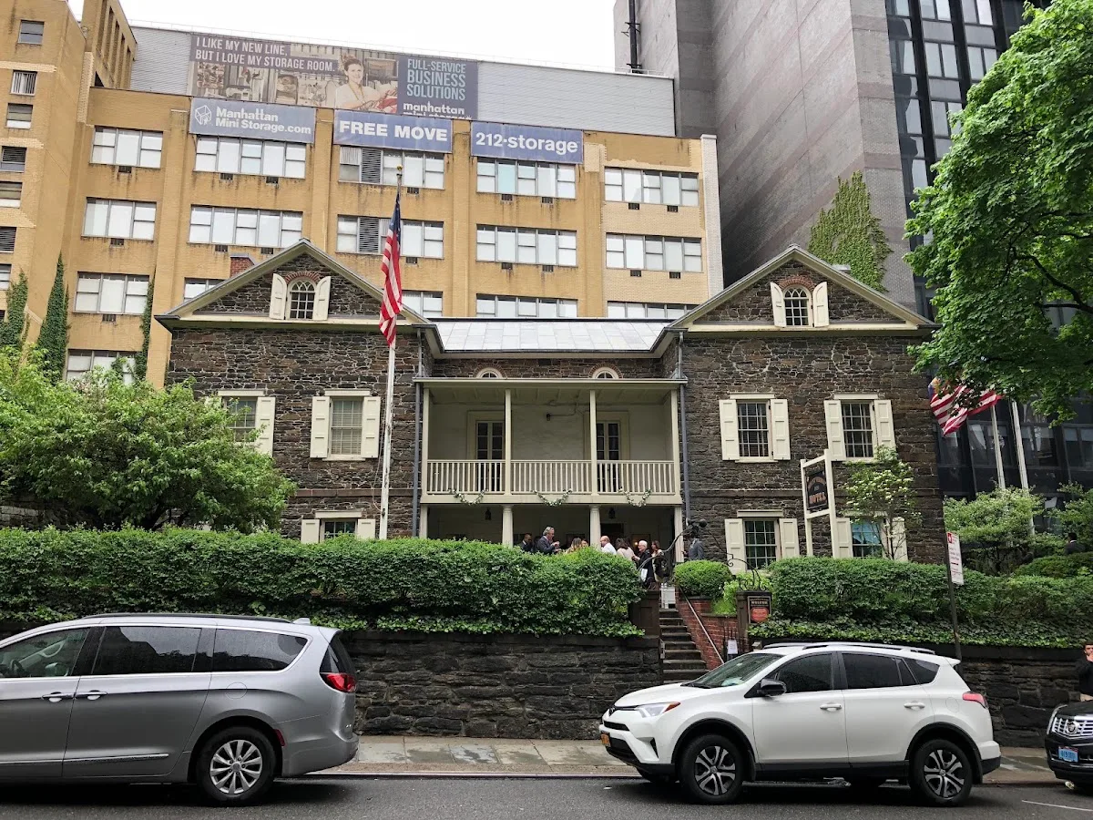 Mount Vernon Hotel Museum & Garden