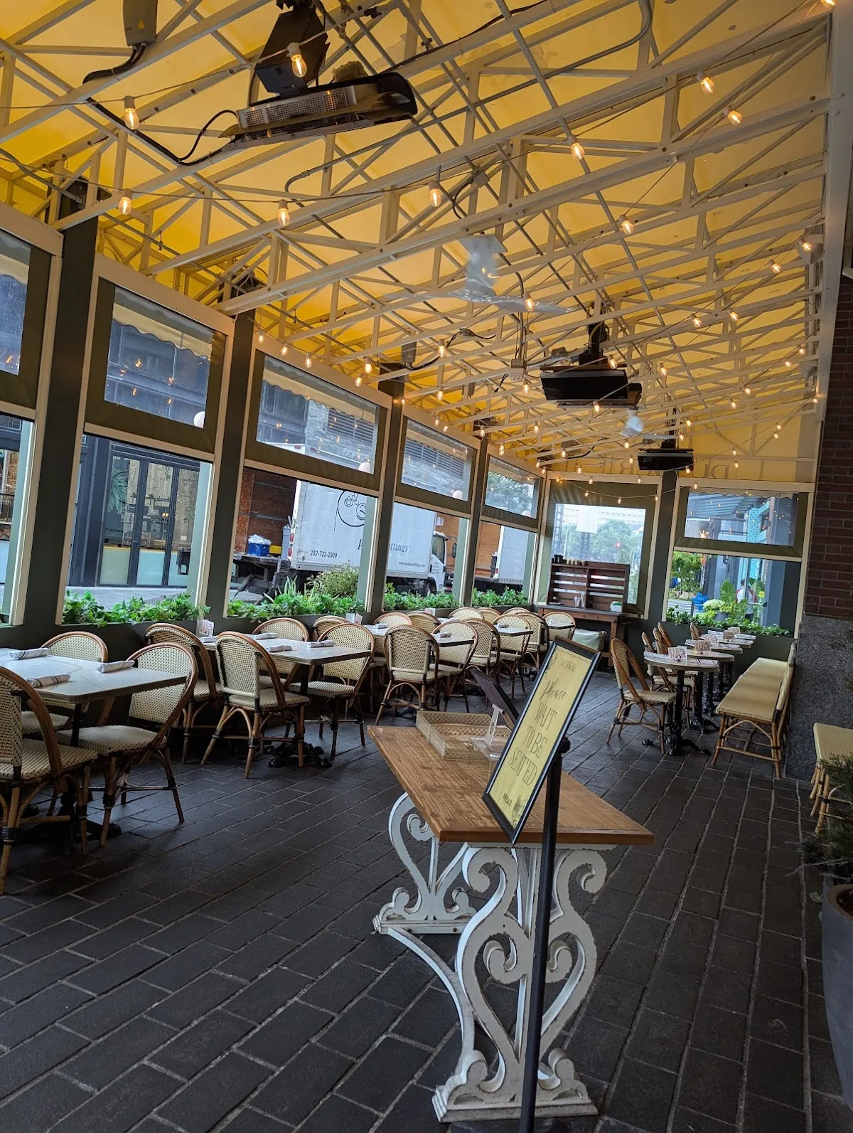 Bistro Du Jour