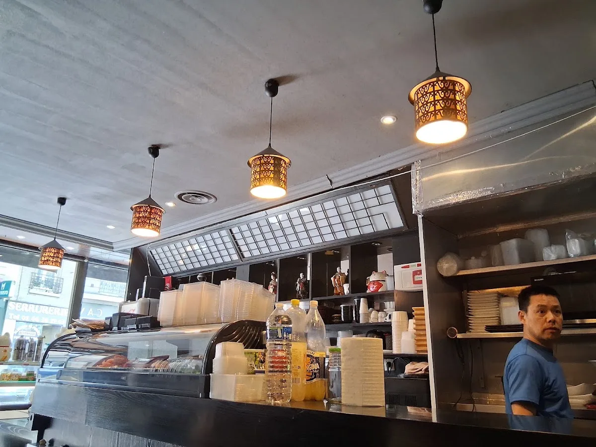 Sushi Bar
