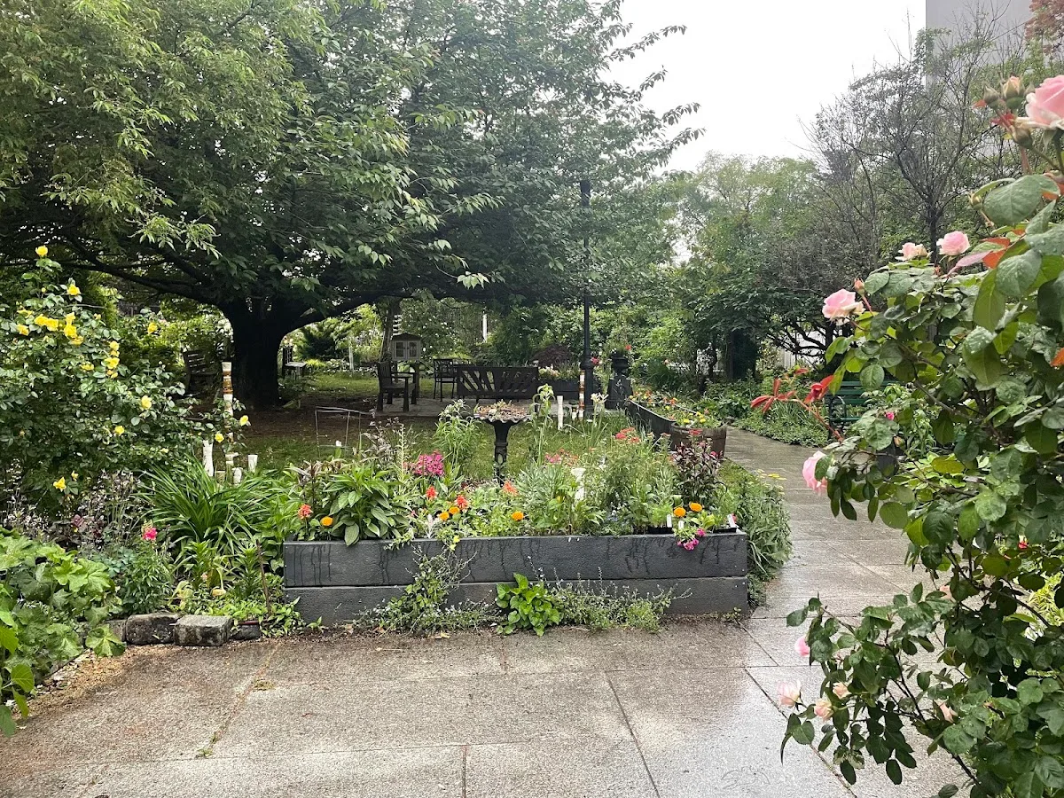 Lentol Garden