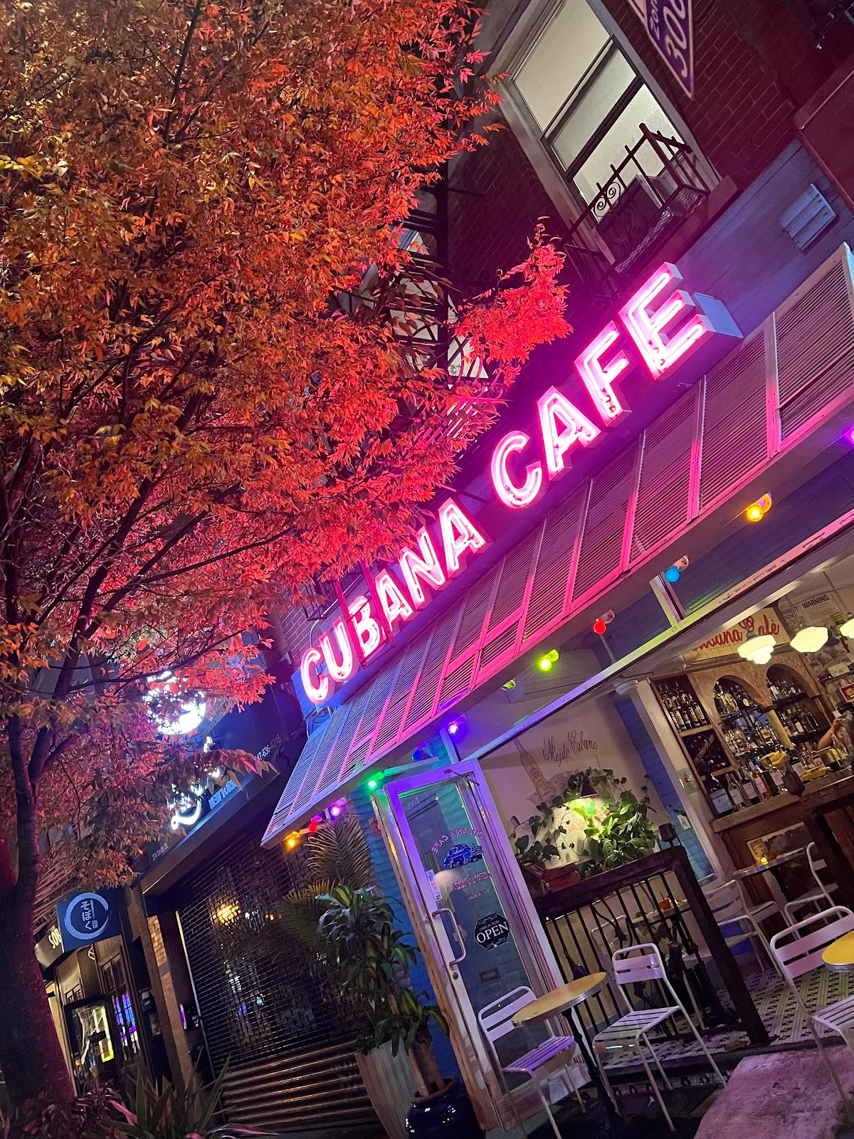 Cubana Café