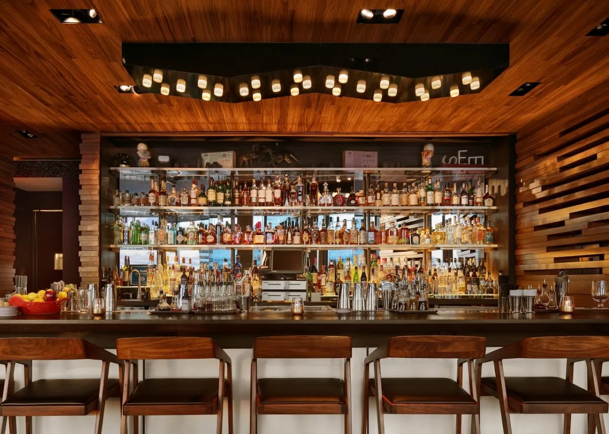 Bar 54