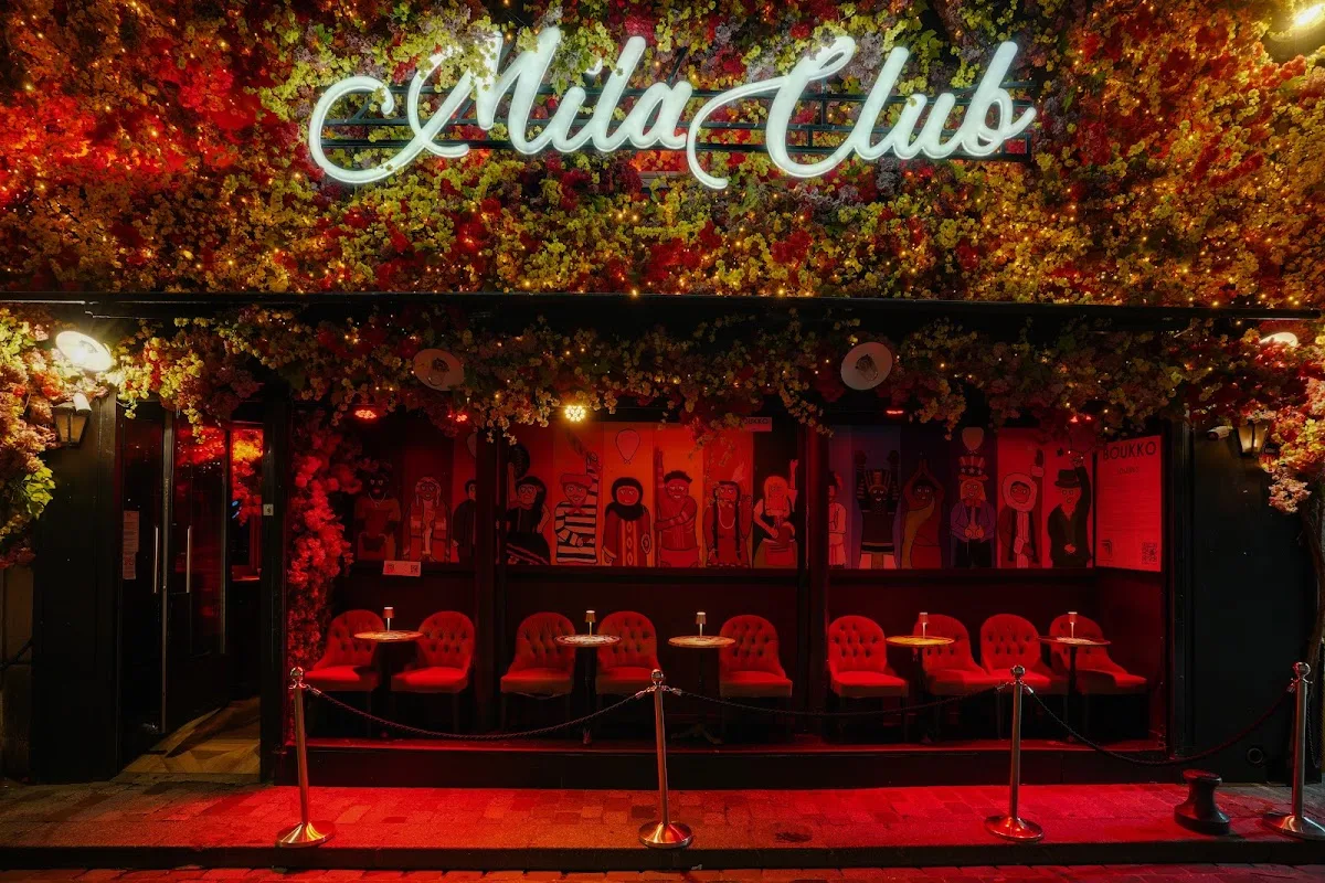 L'Important Club