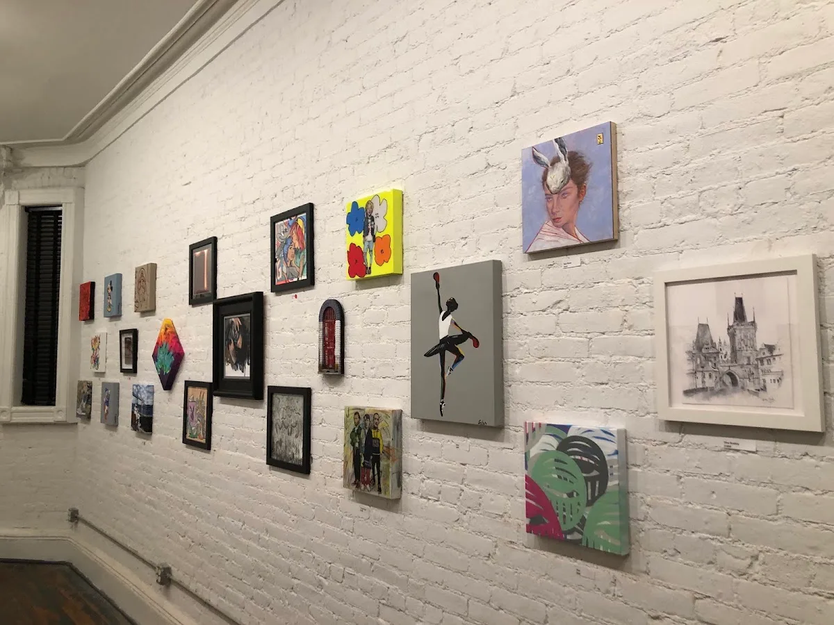 212 Arts