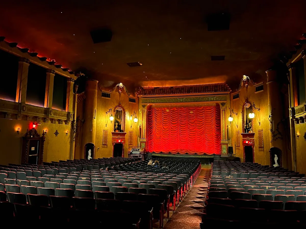 Mercury Theater Chicago