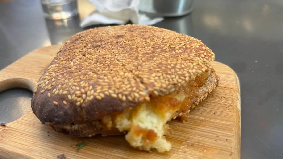 SESAME- LA KAAKE LIBANAISE