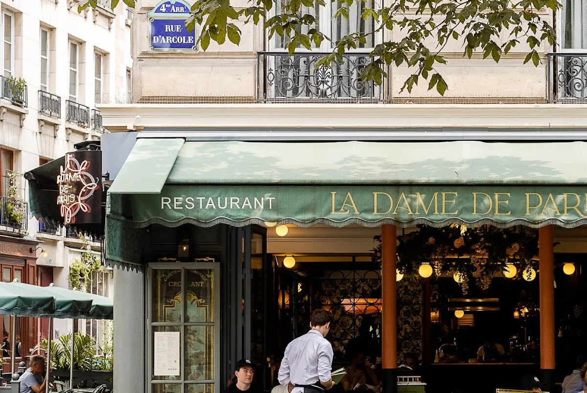 La Dame de Paris