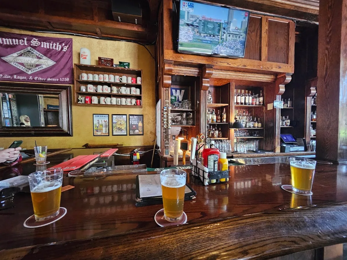 The Bar on Buena