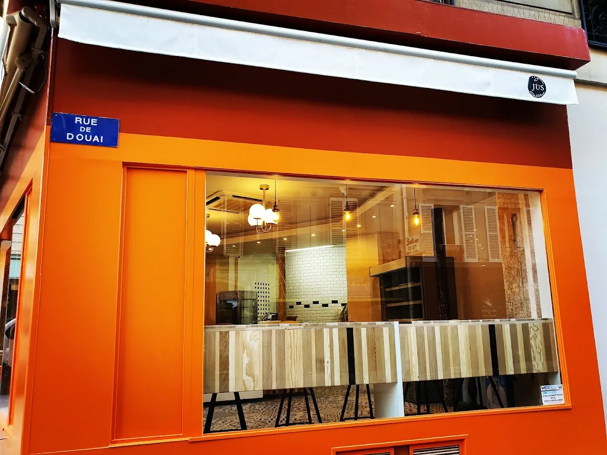 JUS - Boulangerie Pâtisserie artisanale, à 2 pas du Moulin Rouge, au pied de Montmartre