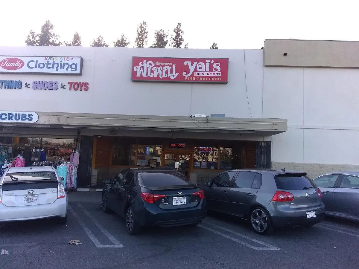 Yai’s on Vermont