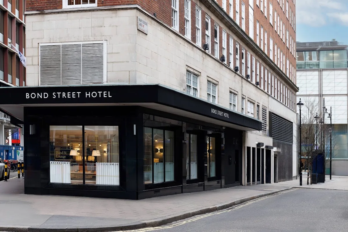 Bond St. Lounge