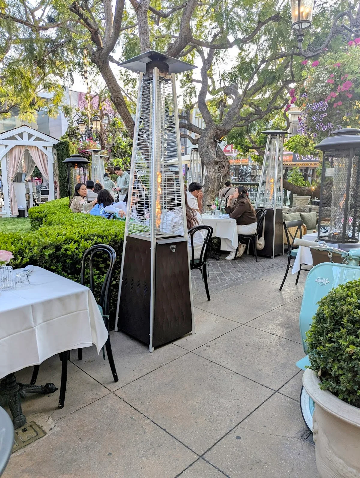 Sogno Toscano Restaurant & Cocktail Bar
