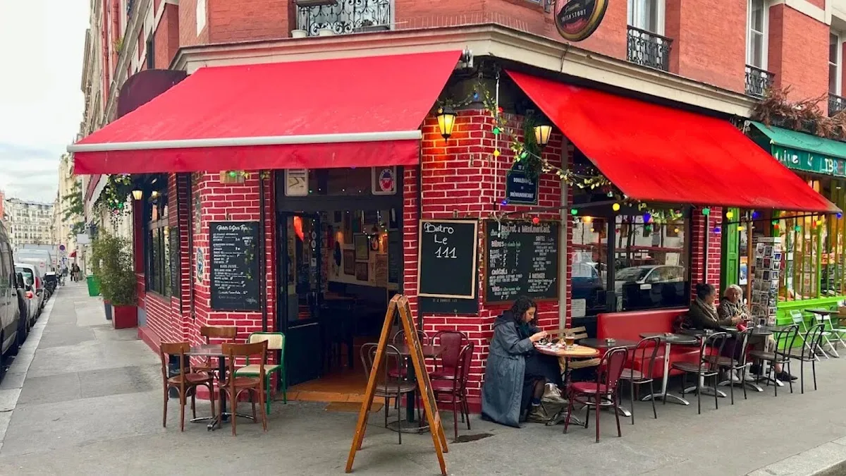 Bar bistro le 111